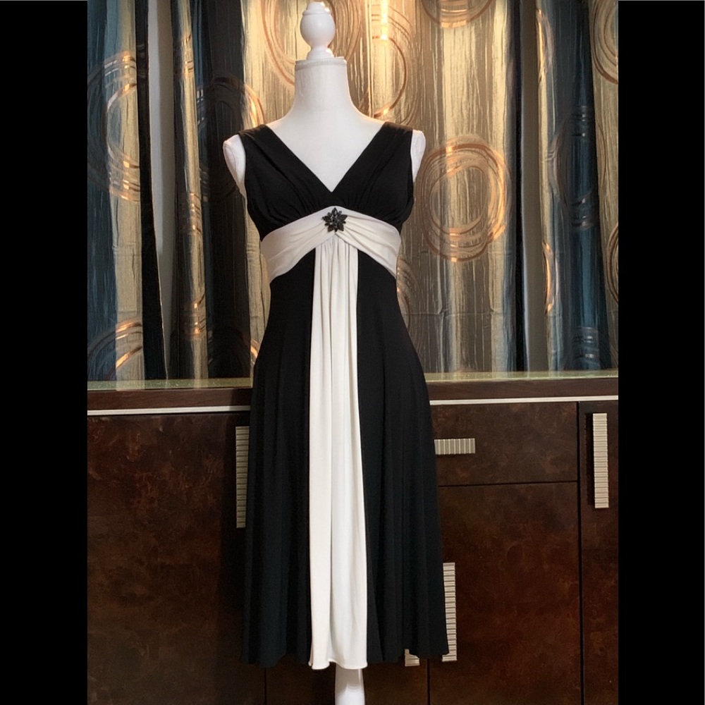 Jessica Howard Beautiful Formal Dress